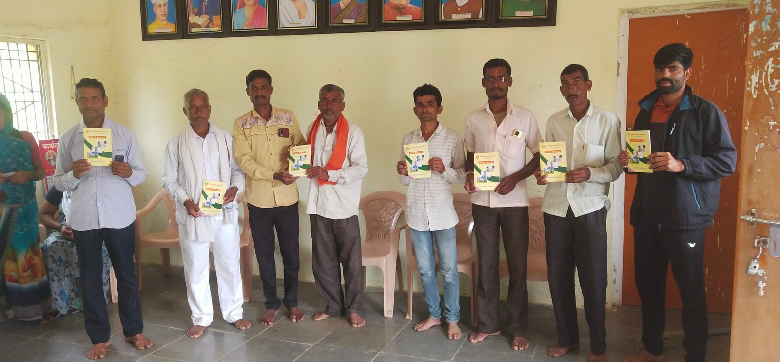 आरोग्य तपासणी व फॅमिली हेल्थ कार्ड शिबीर फोटो 62